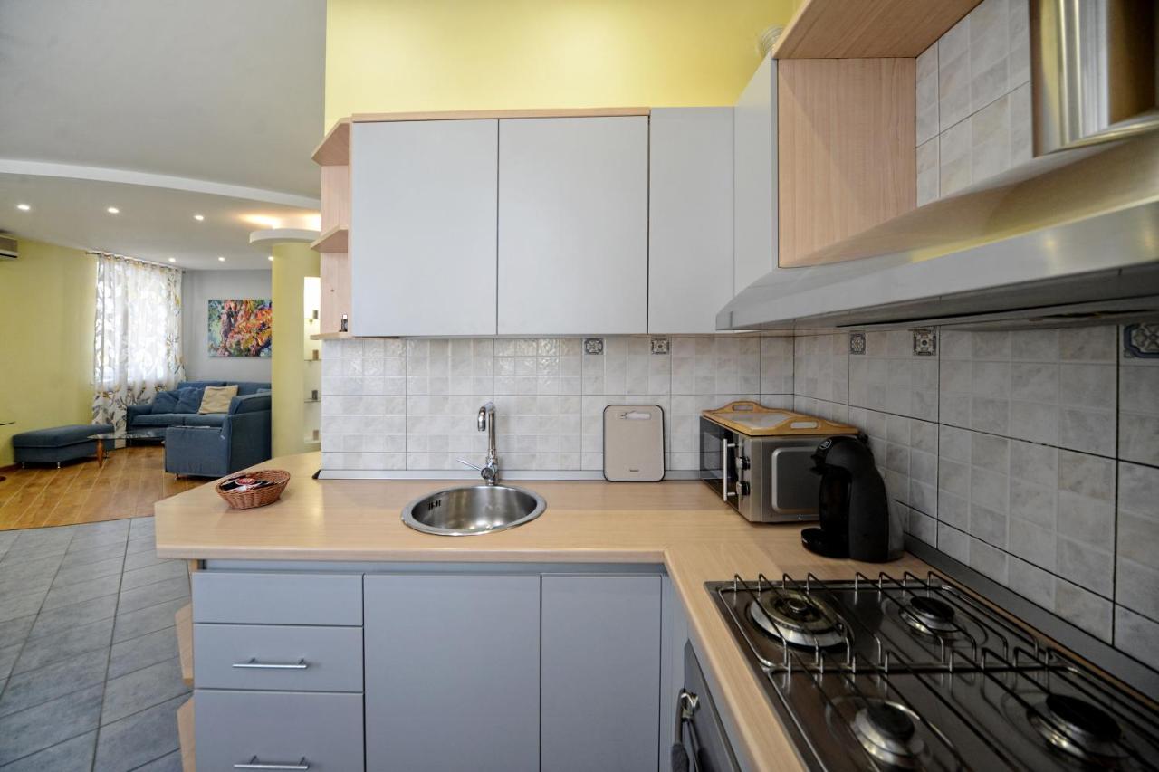 Artol Sophia Apartment Kyiv Exterior photo